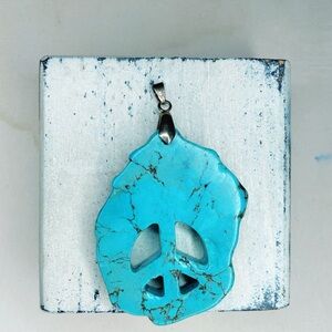 4047u. Artisan Dyed Howlite Peace Sign Pendant